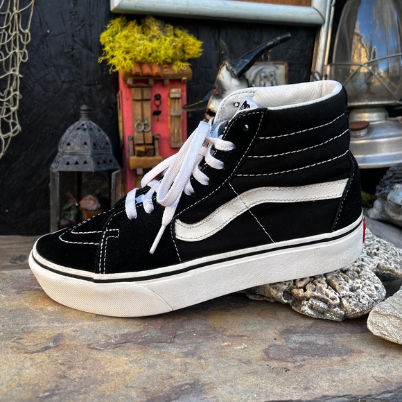 Vans Skate Hi Old Skool Shoes. - Picture 2 of 8